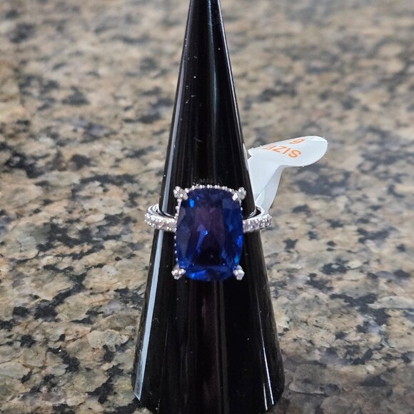 Bomb Party RG66974 "Joyful Embrace" Aqua Blue Spinel Sz 6 - Picture 1 of 5